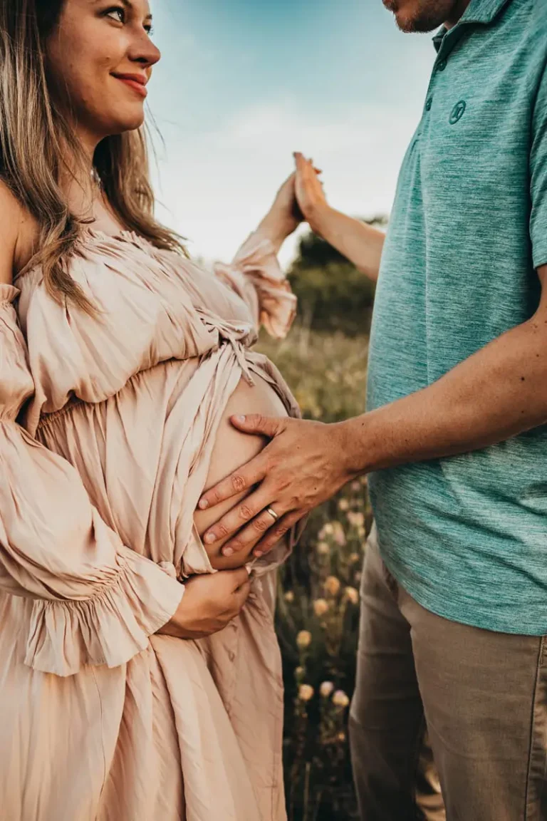 Lubbock maternity photographer outdoor session