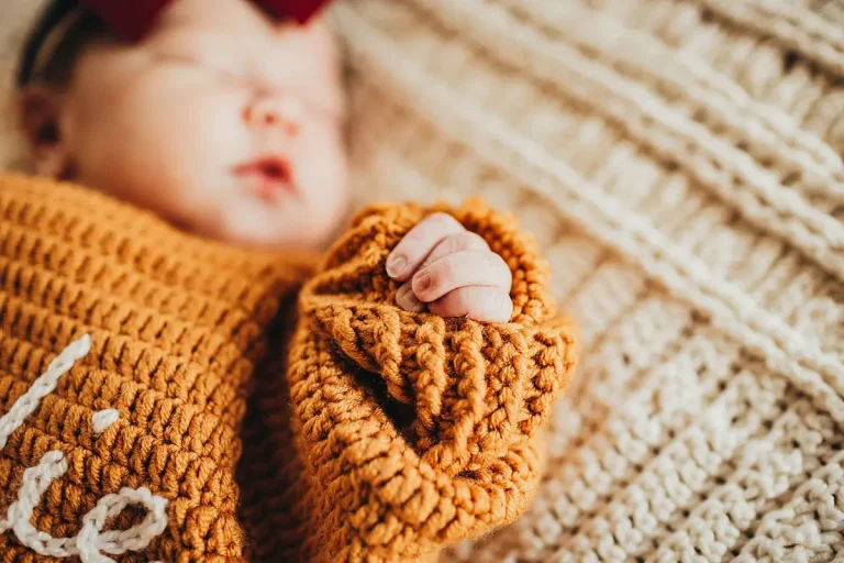 Lubbock newborn photographer indoor session